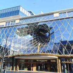 ۔،۔ آج صبح اکیس سالہ نوجوان اور چھبیس سالہ خاتون کے درمیان ساحل پر جھگڑا۔ نذر حسین۔،۔