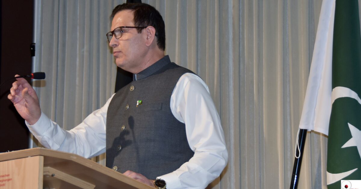 ۔،۔بسلسلہ یوم پاکستان قونصلیٹ جنرل اسلامی جمہوریہ پاکستان فرینکفرٹ کے زیر اہتمام شاندار تقریب کا اہتمام کیا گیا۔ نذر حسین۔،۔