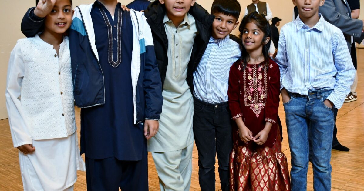 ۔،۔جرمنی کے شہر فرینکفرٹ میں ادارہ منہاج القرآن انٹرنیشنل کے زیر انتظام اجتماعی نماز عید الاضحی ادا کی گئی  جس میں دور دراز سے لوگوں نے شرکت کی۔ نذر حسین۔،۔