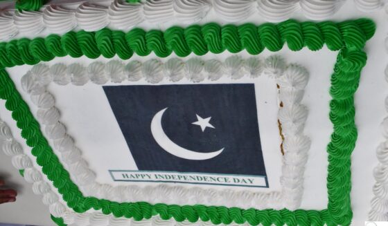 ۔،۔ قونصلیٹ جنرل آف پاکستان فرینکفرٹ میں 79ویں جشن آزادی کے موقع پر پرچم کشائی کا اہتمام کیا گیا۔ نذر حسین۔،۔