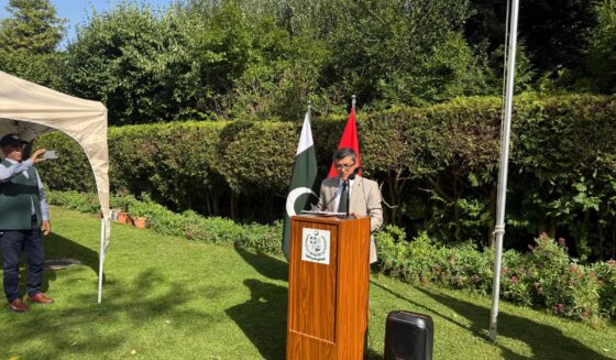 ۔،۔ سفارتخانہ پاکستان سوئٹزرلینڈ میں  پرچم کشائی کے موقع پر لی گئی چند تصاویر۔ علی جیلانی۔،۔