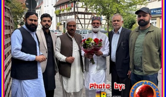 ۔،۔جامع مسجد المدینہ سٹٹگارٹ میں۲ ۱ ربیع النور۷ ۱۴۴بتاریخ ۴ ستمبر۵ ۲۰۲ بروز جمعرات بوقت بعد نماز ظہر ۰۰۔۱۴ بجے جشن عید میلاد النبیﷺ کا اہتمام کیا گیا۔ جاوید اقبال بھٹی۔،۔
