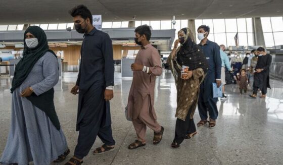 ۔،۔ پابندی کے باوجود افغانوں کا تیسرا گروپ بھی جرمنی میں آباد کیا جا رہا ہے۔ نذر حسین۔،۔