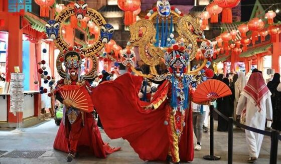 ۔،۔سعودی عرب ریاض میں ٭لگثری جیولری شوز٭ہائی پروفائل اسپورٹس ایونٹ  اور عالمی تفریحی مرکز  اور زائرین کی آمد۔ نذر حسین۔،۔