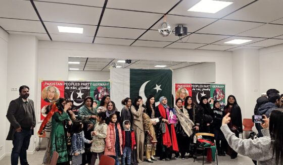 ۔،۔بے نظیر بھٹو کی یاد میں ان کی اٹھارویں برسی کے موقع پر شاندار خراج عقیدت پیش گئی۔ نذر حسین۔،۔