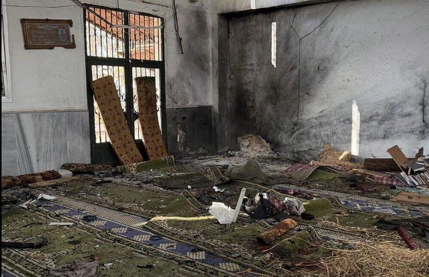 ۔،۔ حمص میں علویوں کی کثرت سے مسجد میں دھماکہ،اسد کے خاتمے کے بعد پہلا مسجد پر حملہ۔ نذر حسین۔،۔