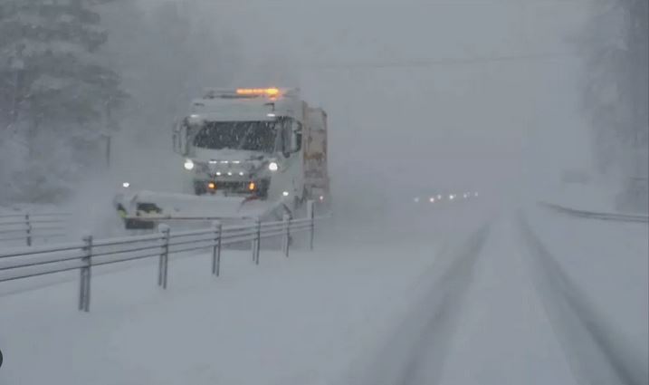 ۔،۔ نارڈک ممالک میں طوبانی برف باری نے تباہی مچا دی جبکہ بیس 20 کی ہلاکت کی اطلاع۔ نذر حسین۔،۔