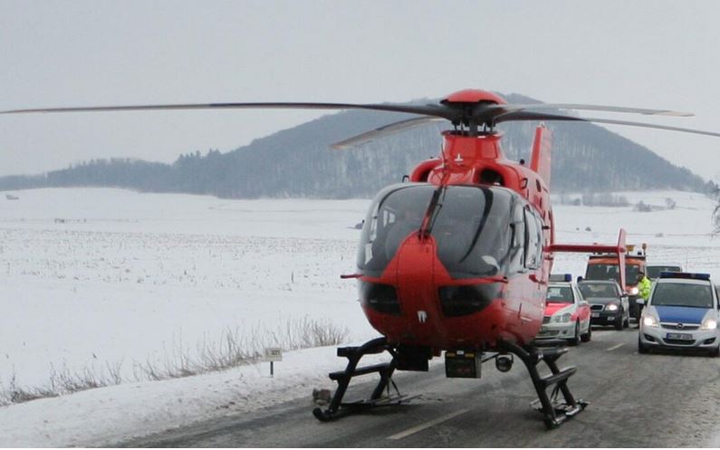 ۔،۔ ہیسن کے شمالی علاقہ میں برفیلی پھسلن سڑک پر حادثہ جس میں اڑتیس38 سالہ نوجوان موقع پر ہلاک۔ نذر حسین۔،۔