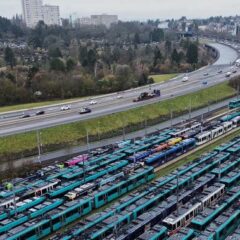 ۔،۔ بروز جمعہ اور ہفتہ (ورڈی۔ورکر ایسوی ایشن) نے مقامی پبلک ٹرانسپورٹ میں ملک گیر انتباہی ہڑتالوں کا مطالبہ کر دیا۔ نذر حسین۔،۔