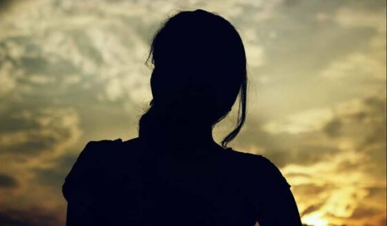 ۔،۔ نشتر کالونی لاہور کے علاقہ میں گھریلو ملازمہ اسی 80 لاکھ مالیت کے زیورات اور گھڑیاں چرا کر فرار۔ نذر حسین۔،۔