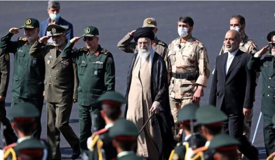 ۔،۔ ایرانی رہنماء کے انتقال پر کیا حکومت کی تبدیلی قریب ہے؟۔ نذر حسین۔،۔