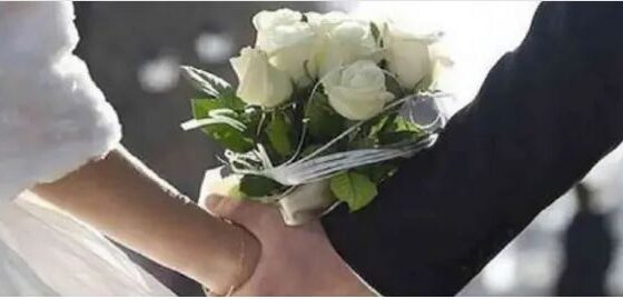 ۔،۔ برازیل ساوُ پالو میں شادی کے بعد دولہا دلہن میں تکرار دولہا نے مہمانوں کے سامنے دلہن کہ گولیاں مار کر قتل کر دیا۔ نذر حسین۔،۔