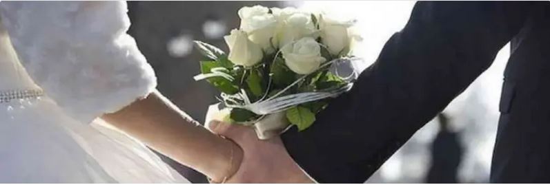 ۔،۔ برازیل ساوُ پالو میں شادی کے بعد دولہا دلہن میں تکرار دولہا نے مہمانوں کے سامنے دلہن کہ گولیاں مار کر قتل کر دیا۔ نذر حسین۔،۔